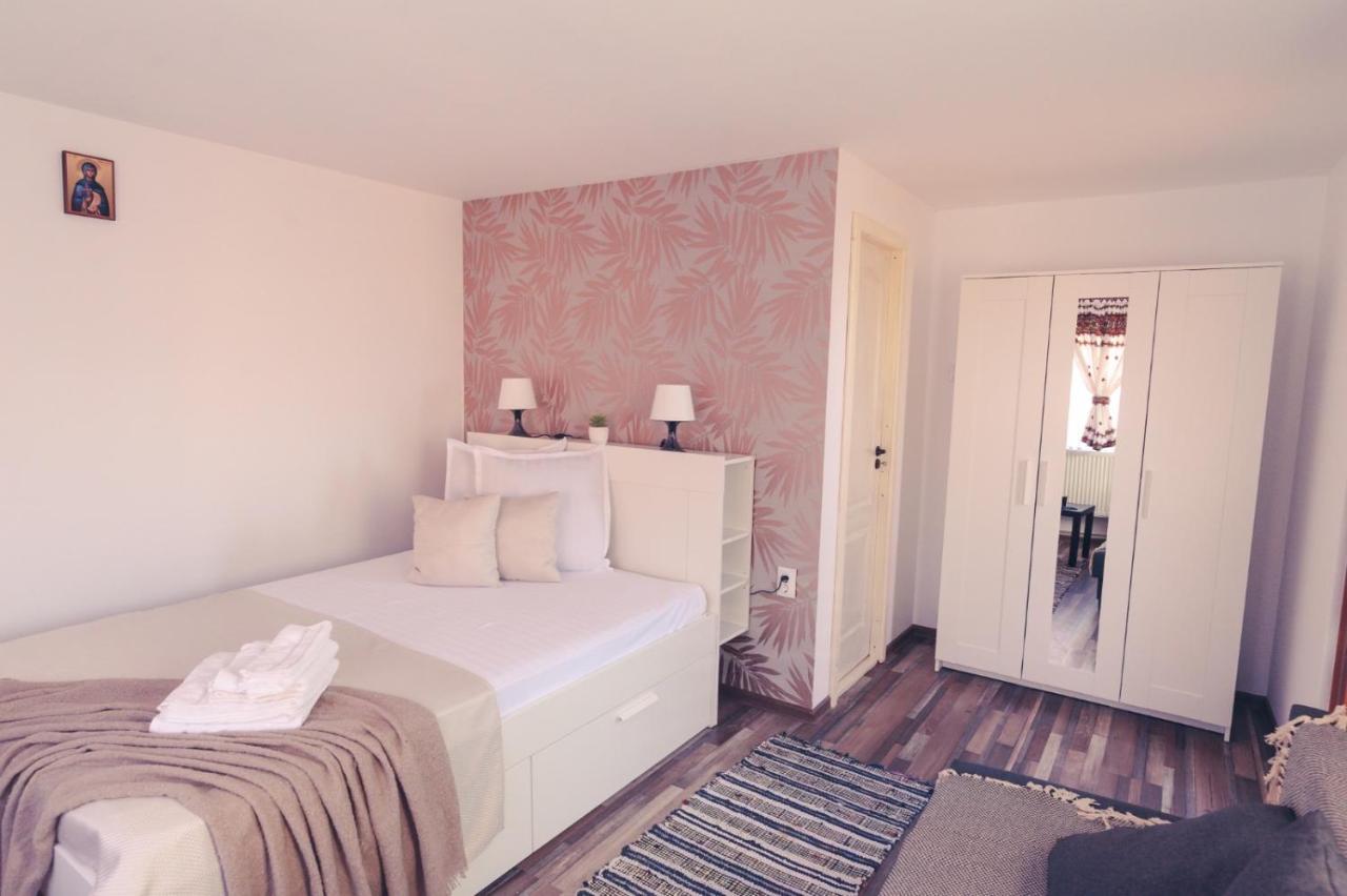 Rebecca Land Hotel Corbi Ngoại thất bức ảnh