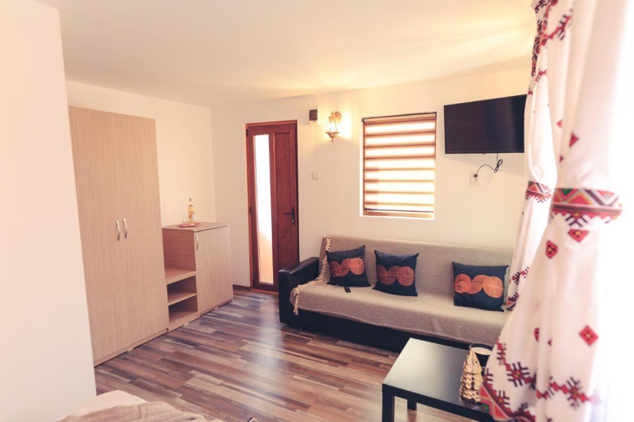 Rebecca Land Hotel Corbi Ngoại thất bức ảnh